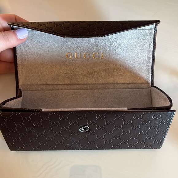 Guccis sunglasses - Picture 3 of 4